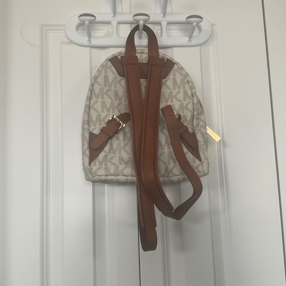 Michael Kors backpack - Picture 3 of 5